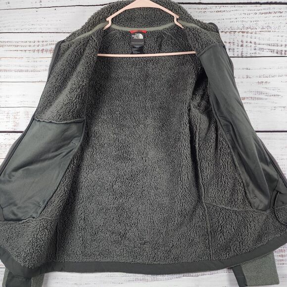 The North Face Mens Jacket Fur Fleece Inside Chest Pocket Hike Camp Outdoor SM‎ - Picture 3 of 8